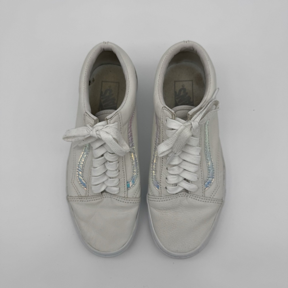 Vans Women's Old Skool White Leather Holo Sidestripe Skate Shoes Size 8.5 - Picture 2 of 9